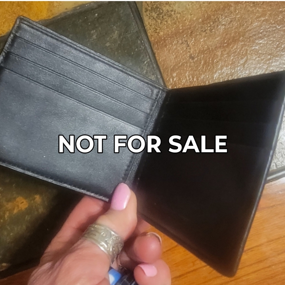 Michael Kors billfold
